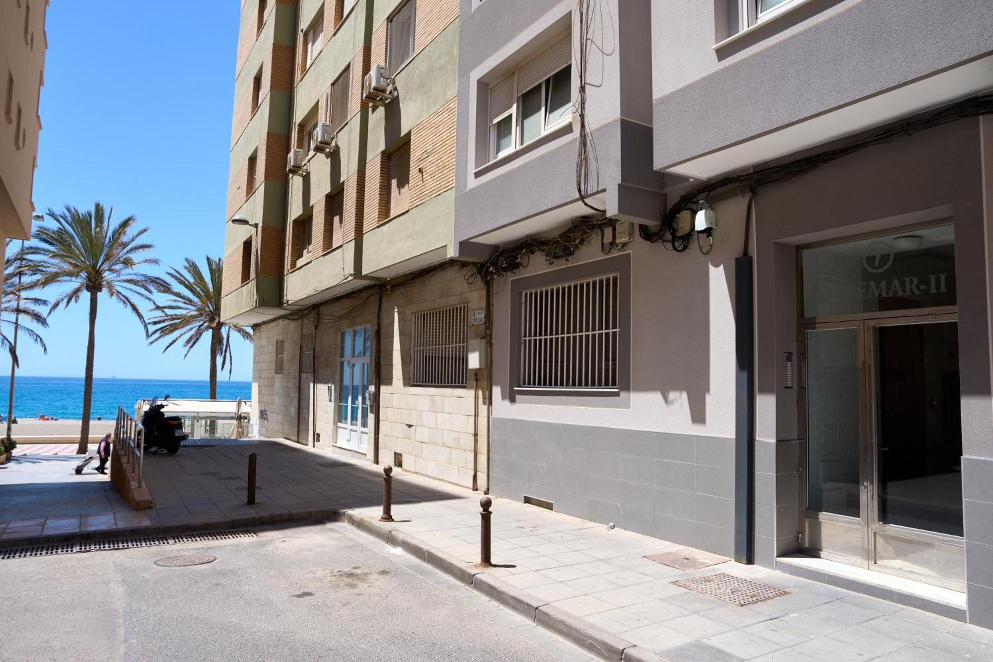 Paseo Maritimo - Apartamento A Estrenar, A Pie De Playa, Con 2 Banos Almería Eksteriør bilde
